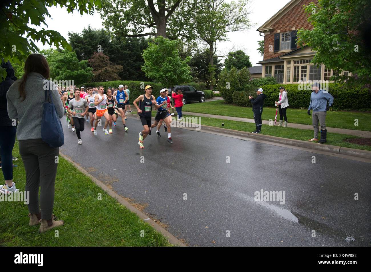USA; 05042024 Runners compete in the Apple Blossom 10K. Photo by