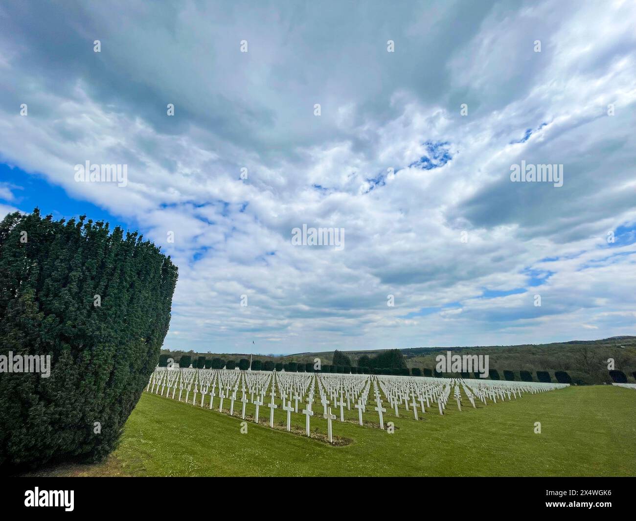 FRANCE - DOUAUMONT, LE LUNDI 22 AVRIL 2024. OSSUAIRE ET CIMETIERE MILITAIRE DE DOUAUMONT. FRANCOIS NAVARRO / FPi Stock Photo