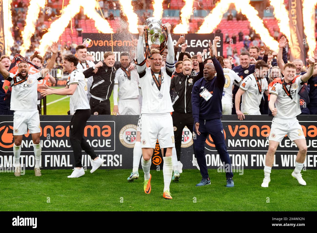Byron webster trophy hi-res stock photography and images - Alamy