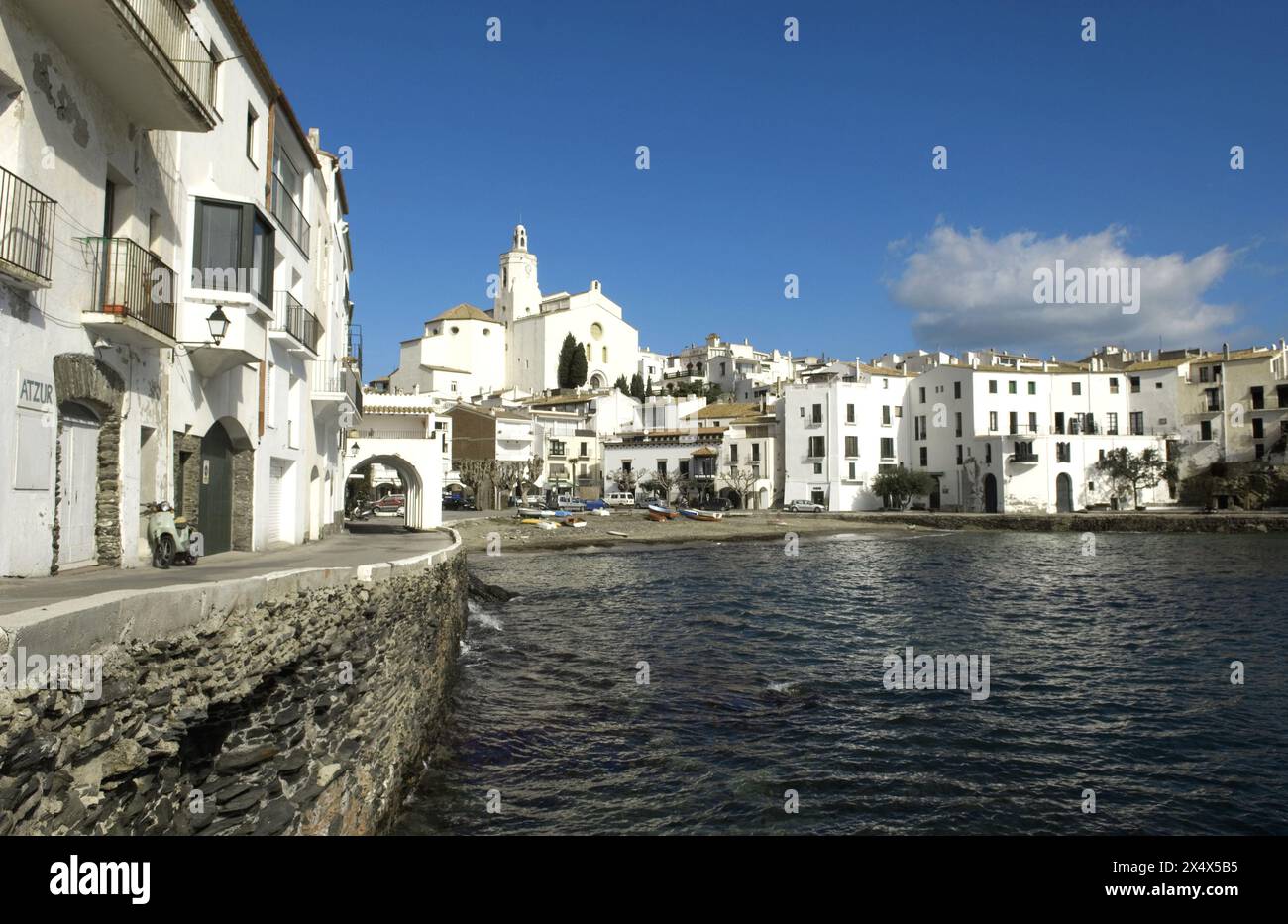 ESPAGNE COSTA BRAVA CADAQUES Stock Photo - Alamy