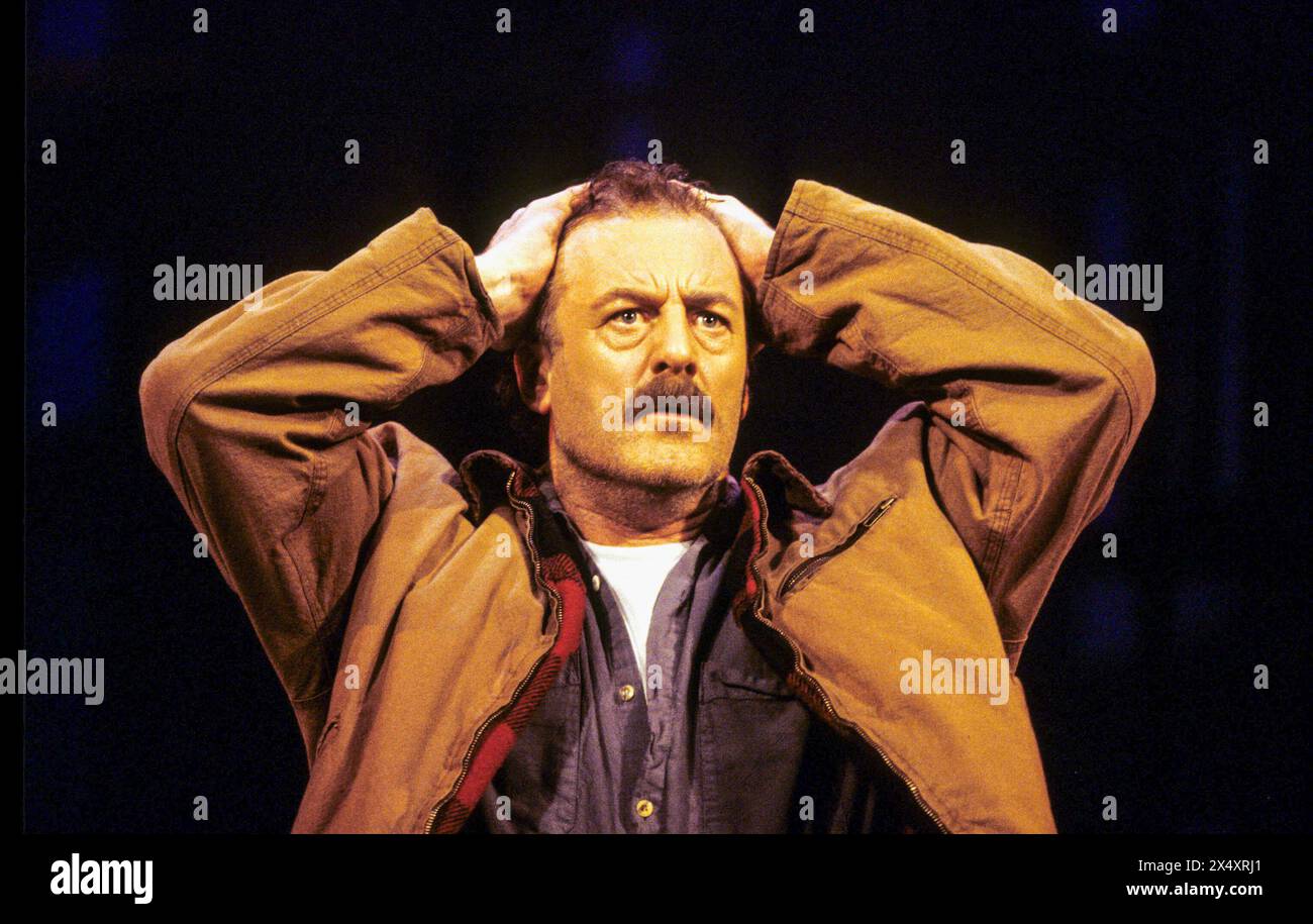 Bernard Hill (Eddie Carbone) in A VIEW FROM THE BRIDGE by Arthur Miller at the Strand Theatre, London WC2  07/04/1995  design: Shelagh Keegan  director: David Thacker Stock Photo