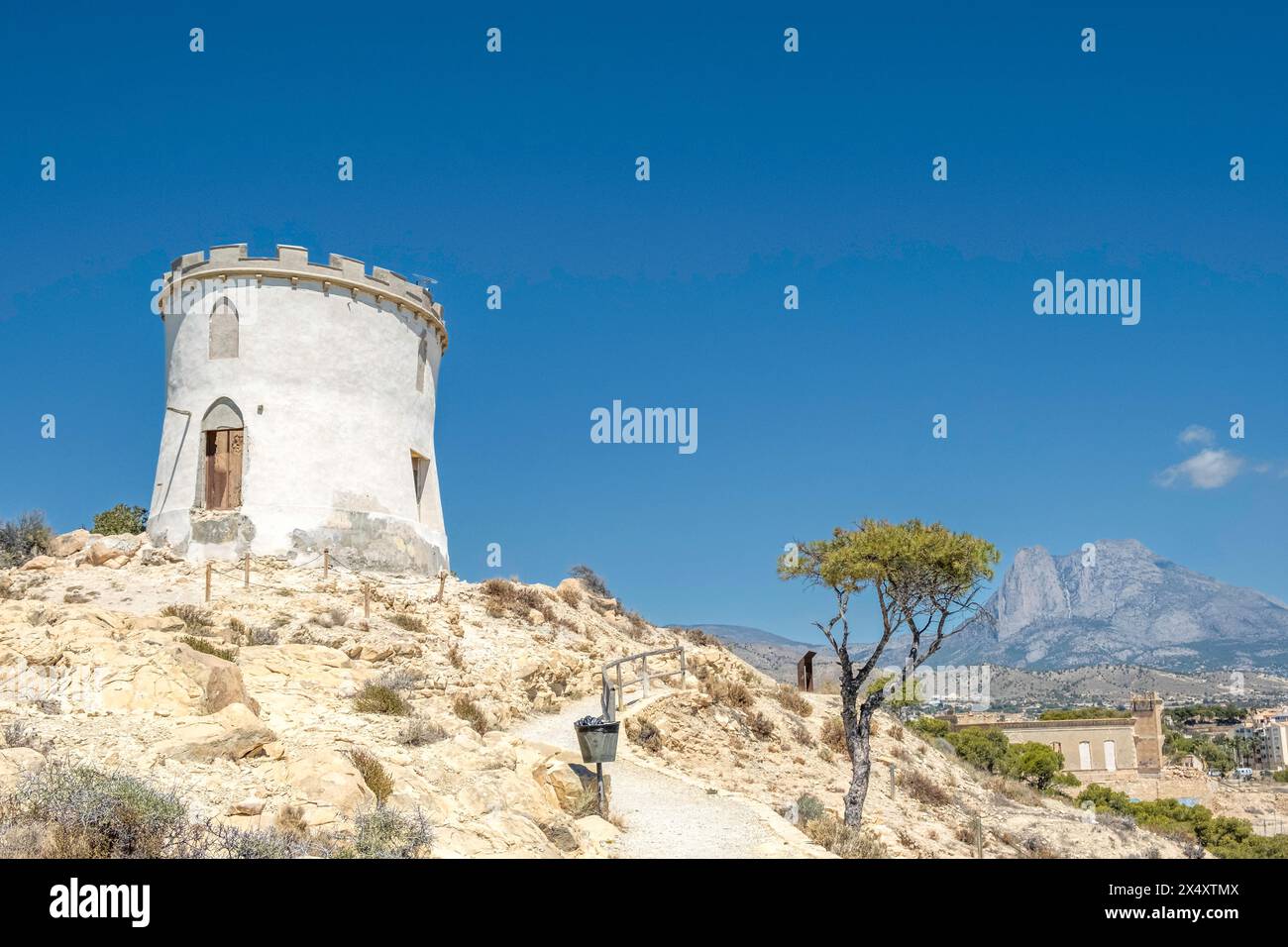 Villajoyosa antique (Alicante, Espagne). Territoire et topographie. Le sanctuaire de La Malladeta. main image 1