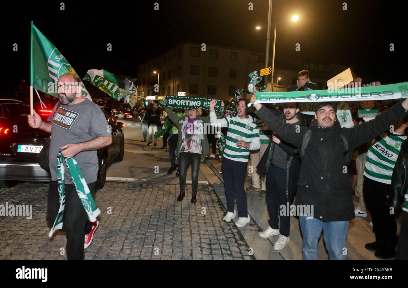 Porto, Portugal. 05th May, 2024. Porto, 05/05/2024 - Adeptos do Sporting festejam o titulo de campeões 23/24, na Rotunda da Boavista em frente à Casa da Música no porto. #13osé Car Carmo/Global Ima Credit: Atlantico Press/Alamy Live News Stock Photo