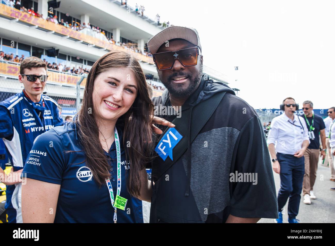 Miami, USA. 05th May, 2024. Lia Block (USA) Williams Academy Driver on the grid with will.i.am (USA) Black Eyed Peas. 05.05.2024. Formula 1 World Championship, Rd 6, Miami Grand Prix, Miami, Florida, USA, Race Day. Photo credit should read: XPB/Alamy Live News. Stock Photo