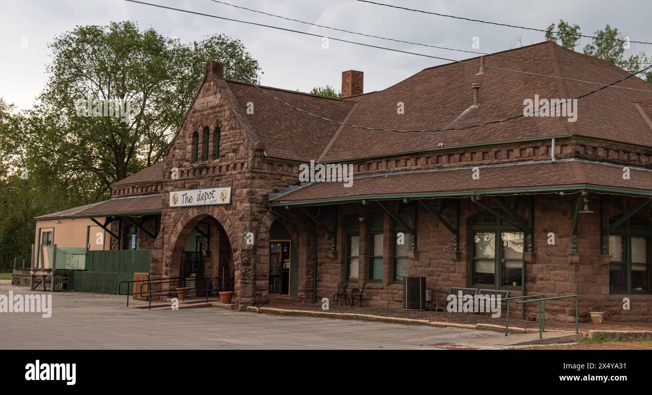 Leavenworth KS Kansas Historic Santa Fe Depot converted to diner restaurant Stock Photo
