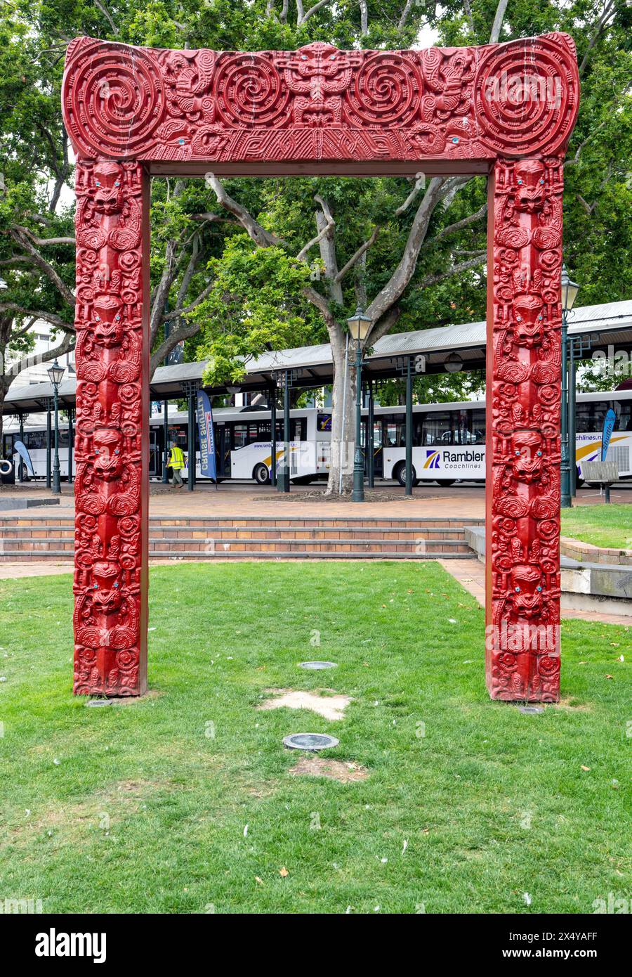 Maori symbolism wood carving hires stock photography and images Alamy