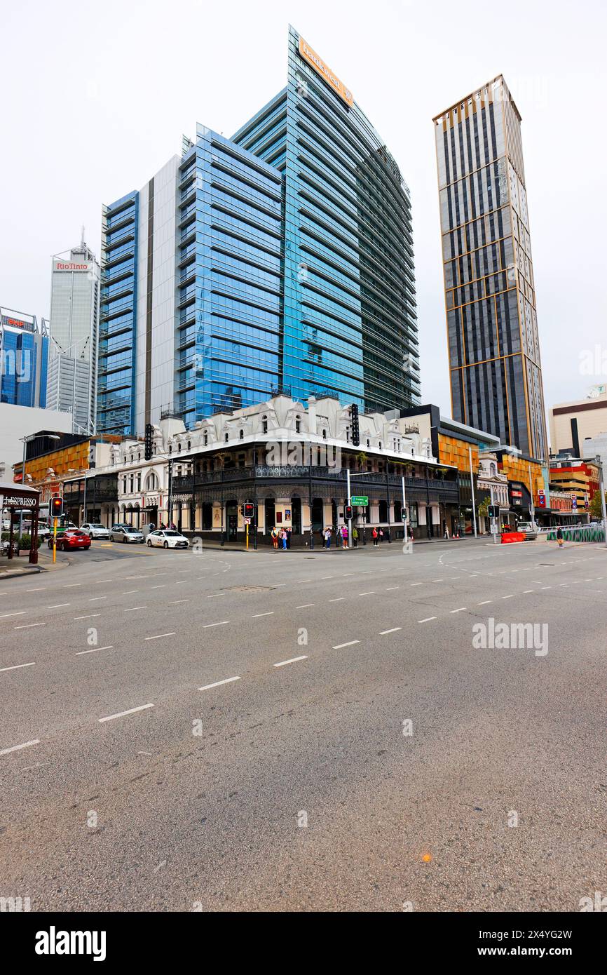 Royal Hotel City Street Scene, Wellington And Williams Street, Perth ...