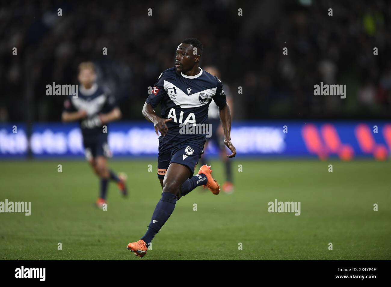 MELBOURNE, AUSTRALIA. 5 May, 2024. Pictured: Ivory Coast player Adama Traoré(3) of Melbourne Victory in action at the A Leagues Soccer elimination finals, Melbourne Victory FC v Melbourne City FC at Melbourne's AAMI Park. Credit: Karl Phillipson/Alamy Live News Stock Photo