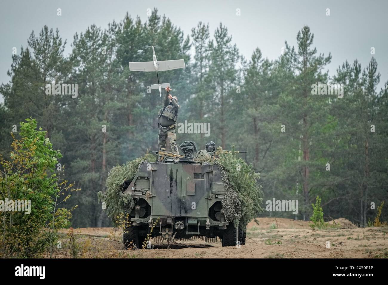 Pabrade, Lithuania. 06th May, 2024. A Bundeswehr soldier launches the ...