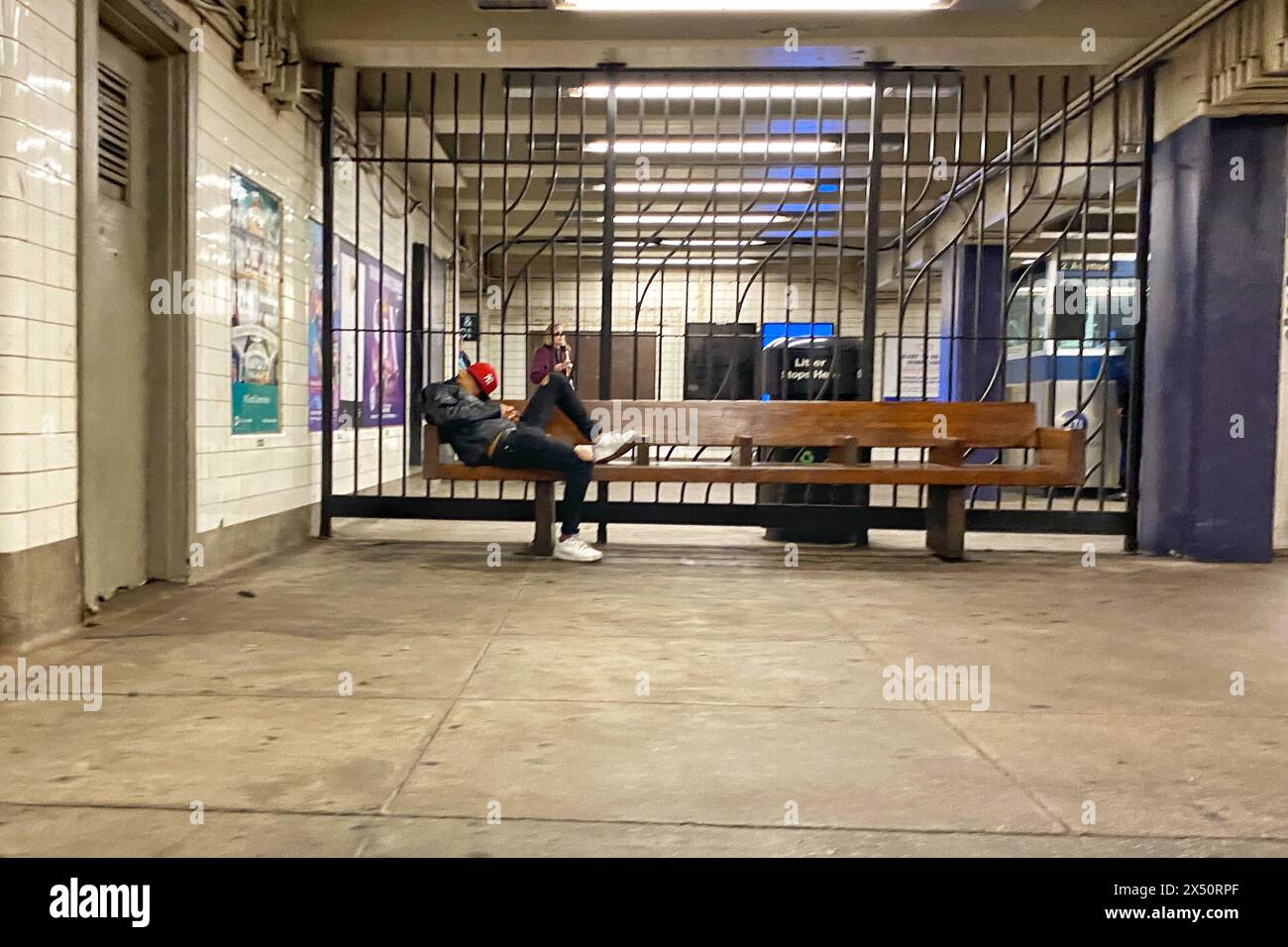 Homeless 2023 new york hi-res stock photography and images - Alamy