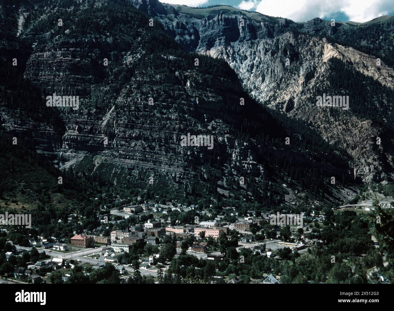 Small town america 1970s hi-res stock photography and images - Alamy