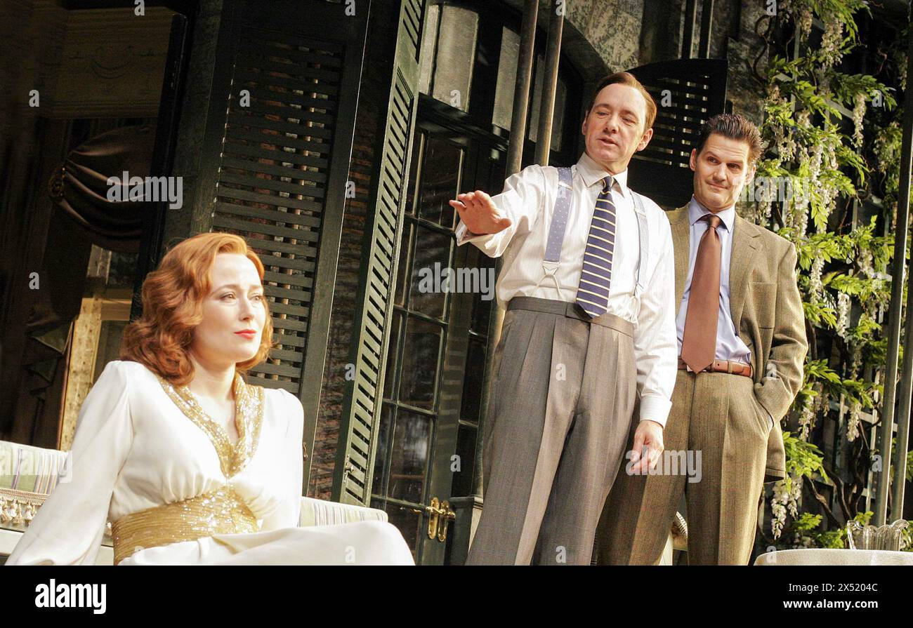 lr Jennifer Ehle (Tracy Lord), Kevin Spacey (CK Dexter Haven), D.W