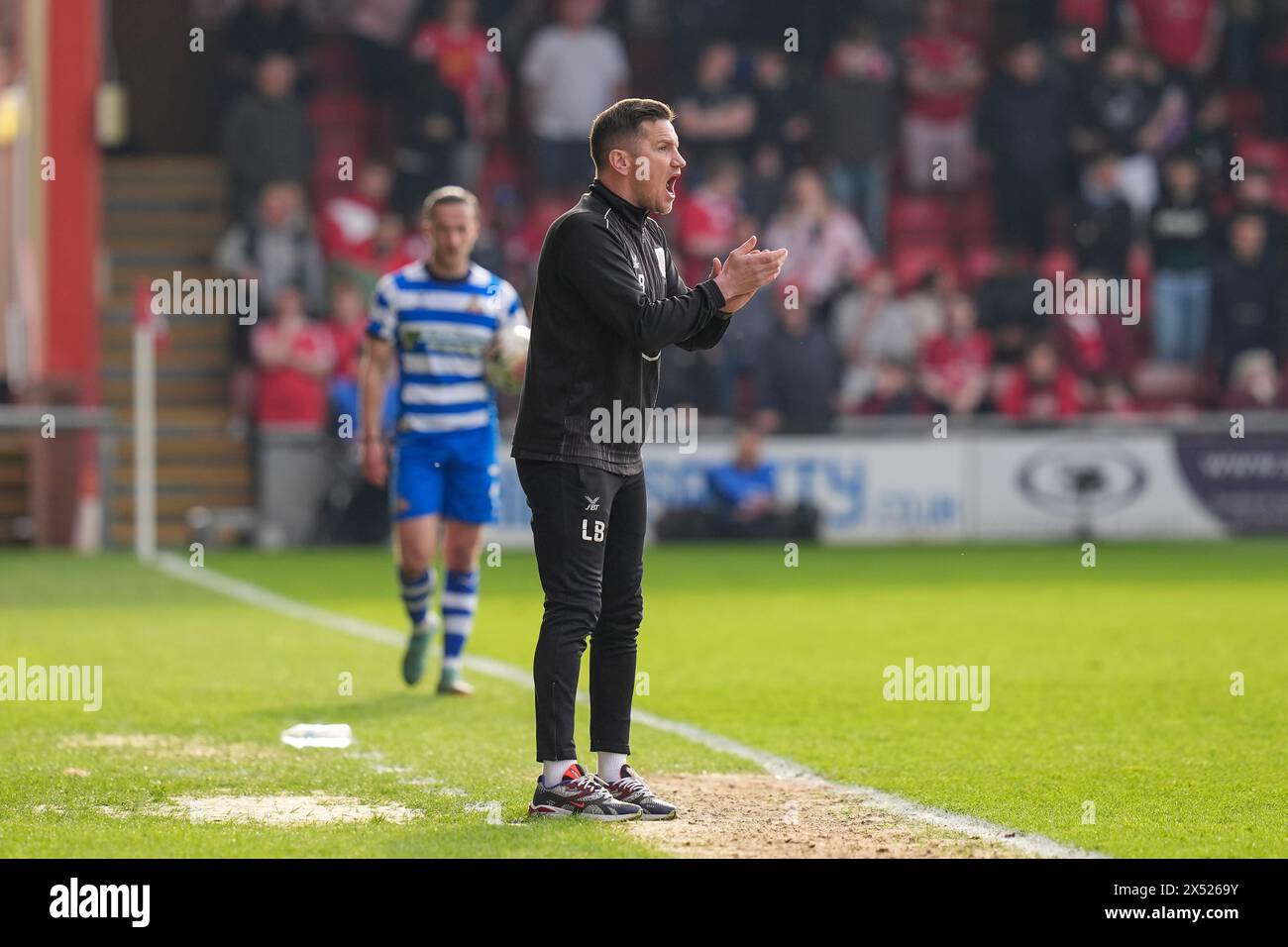 Crewe, UK. 06th May, 2024. Crewe Alexandra Manager Lee Bell gestures during the Crewe Alexandra FC v Doncaster Rovers FC sky bet EFL League 2 Play-Off Semi-Final 1st Leg at The Mornflake Stadium, Crewe, England, United Kingdom on 6 May 2024 Credit: Every Second Media/Alamy Live News Stock Photo