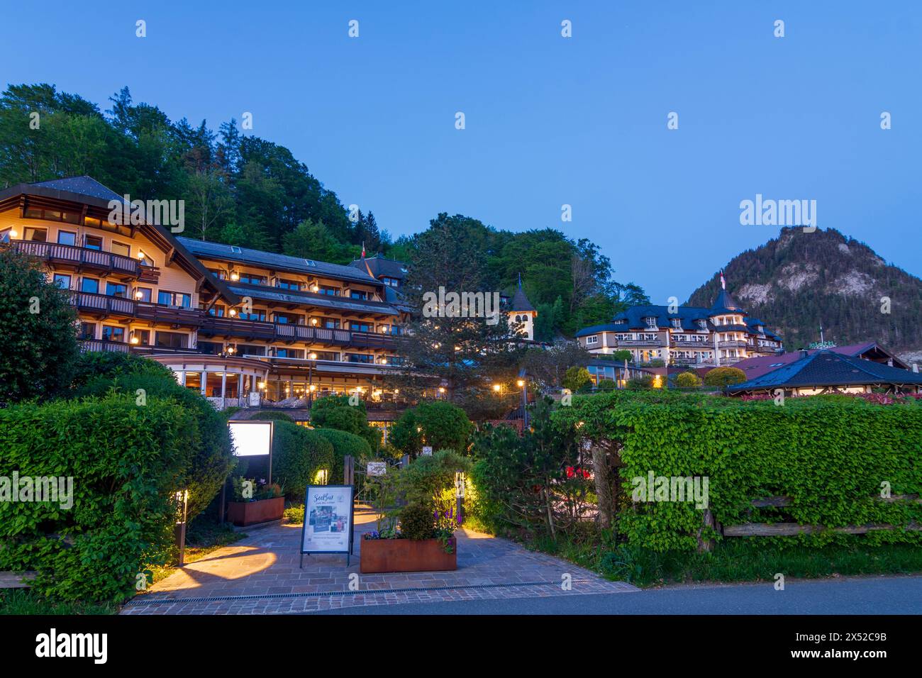 Fuschl am See: hotel Ebner's Waldhof in Salzkammergut, Salzburg, Austria Stock Photo