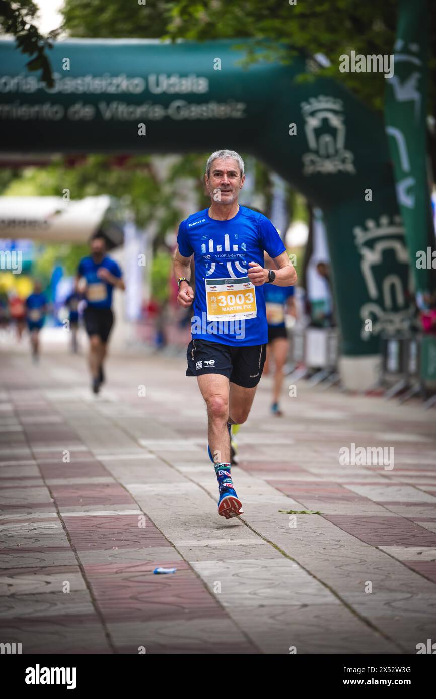 image-of-the-marathon-world-champion-martin-fiz-at-the-vitoria-gasteiz