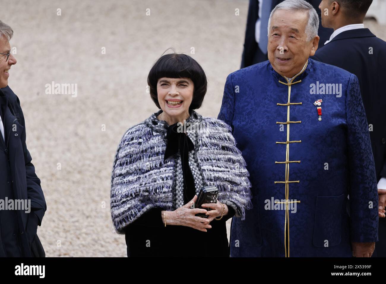 Paris, France. 6th May, 2024. Singer Mireille Mathieu attends the State dinner in honor of Chinese President Xi Jinping given by Emmanuel and Brigitte Macron on May 6, 2024 at the Elysee presidential palace in Paris, France. Credit: Bernard Menigault/Alamy Live News Stock Photo