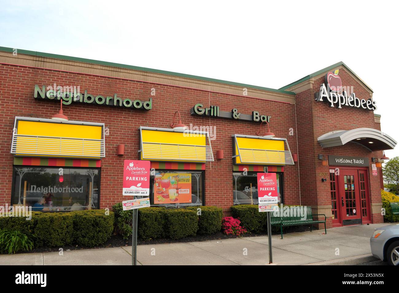 New York, United States. 06th May, 2024. An Applebee's restaurant is