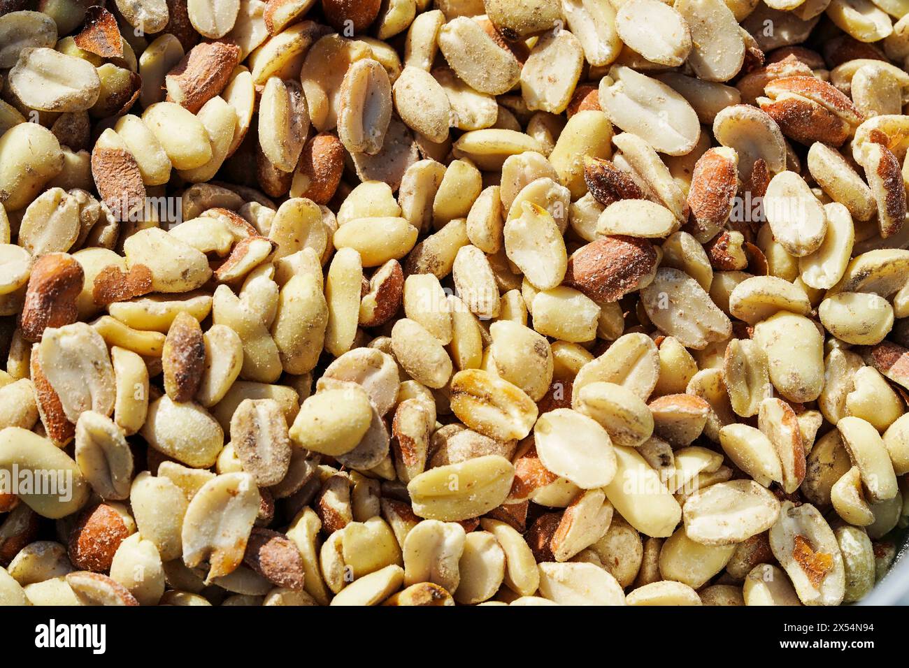 ground-nut, peanut (Arachis hypogaea), salted peanuts Stock Photo