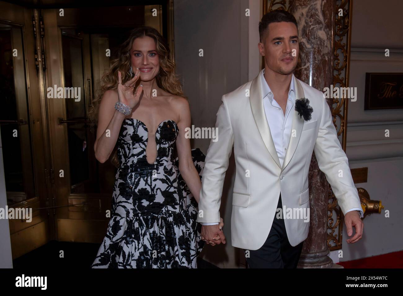 New York, United States. 06th May, 2024. Allison Williams and Alexander ...