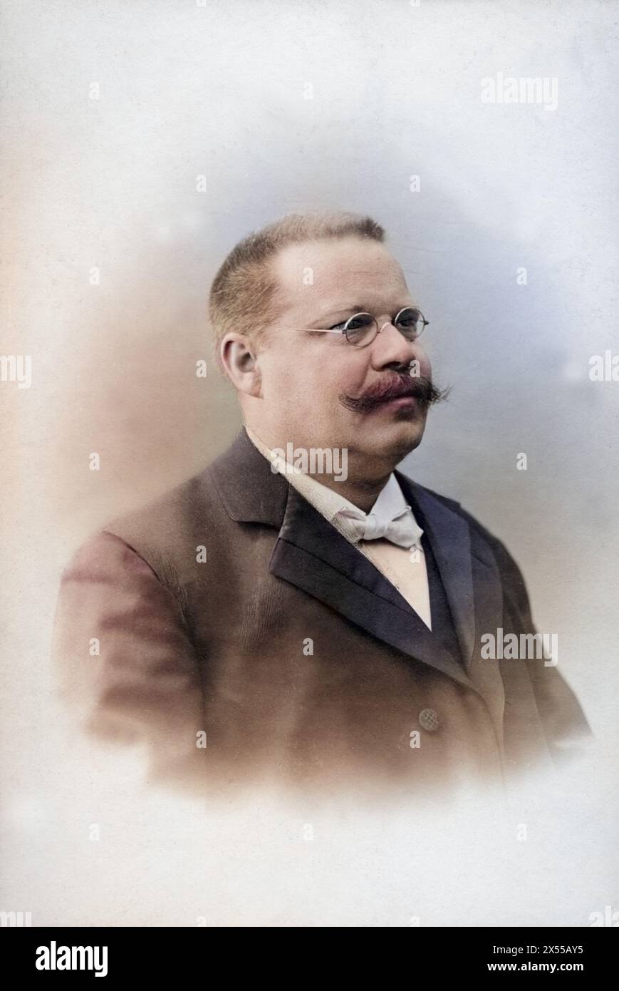 people, men, portrait / half length 1900s, older man with moustache, Berlin, circa 1900, ADDITIONAL-RIGHTS-CLEARANCE-INFO-NOT-AVAILABLE Stock Photo