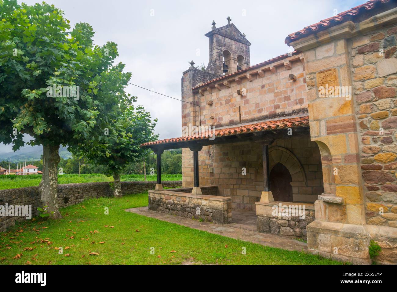 Fachada iglesia de san juan bautista hi-res stock photography and ...