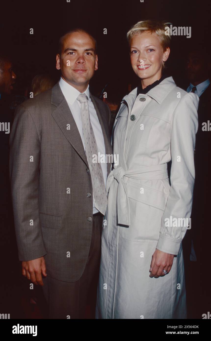 Lachlan Murdoch and Sarah O'Hare Murdoch attend the premiere of 'Minority Report' at the Ziegfeld Theatre in New York City on June 17, 2002.  Photo Credit: Henry McGee/MediaPunch Stock Photo