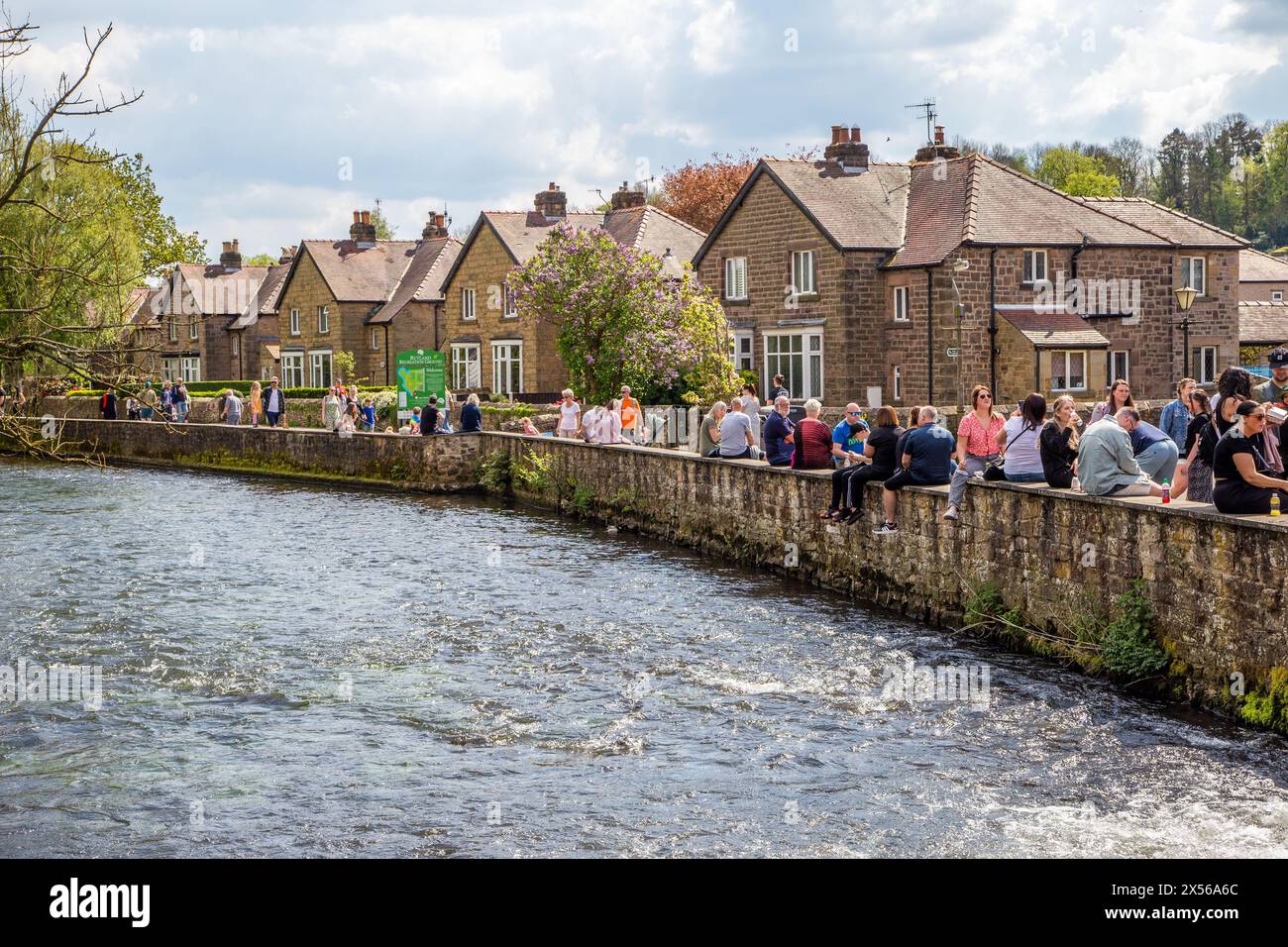 People and families enjoying the spring sunshine and sunny weather on
