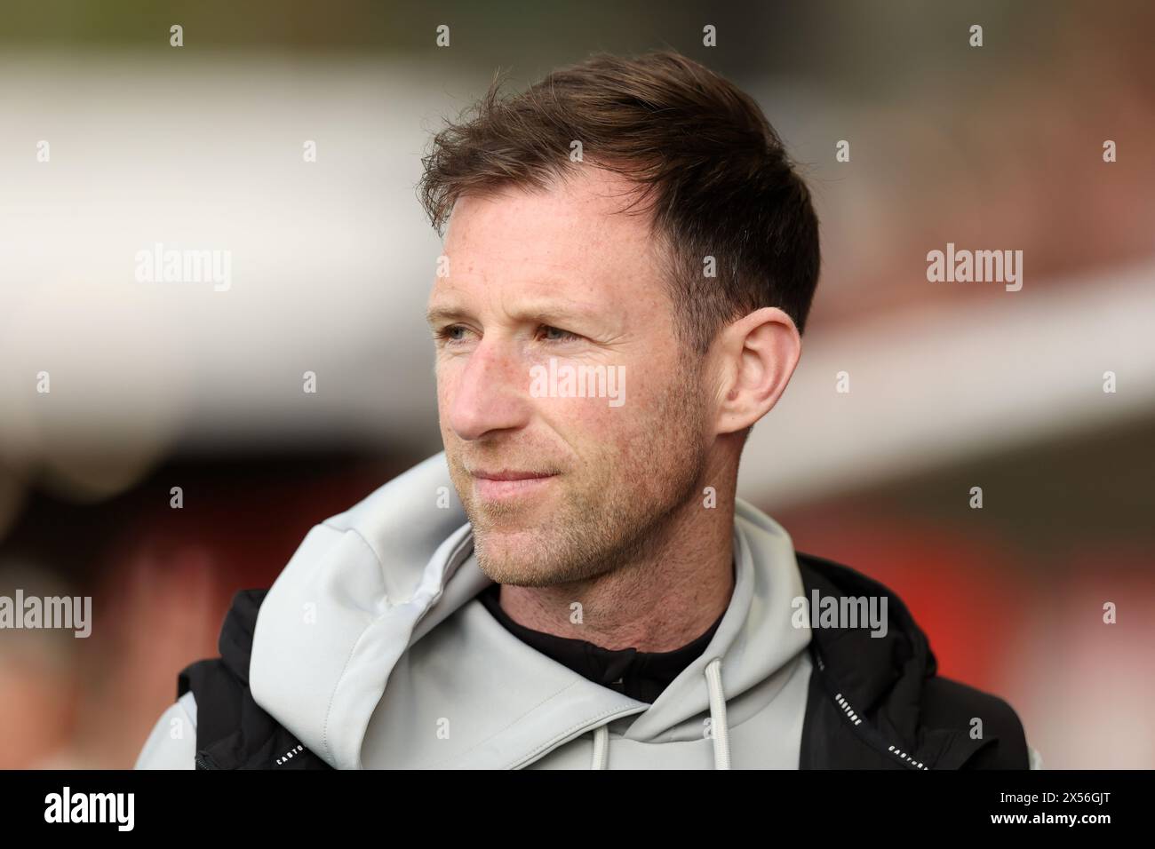 Milton Keynes Dons manager Mike Williamson prior to kick off in the Sky
