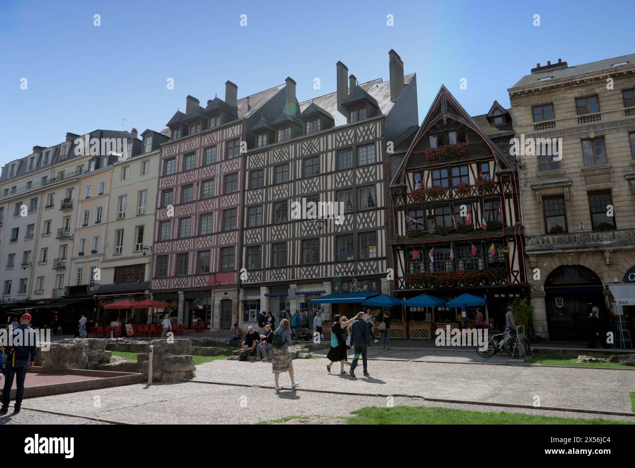 Old market square rouen normandy hi-res stock photography and images ...
