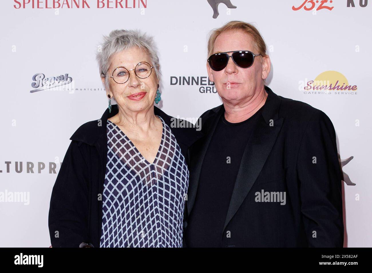 Award - B.Z. Kulturpreis 2024 Monika Hansen und Ben Becker beim B.Z. Kulturpreis 2024 im Theater am Potsdamer Platz am 07.05.2024 in Berlin. *** Award B Z Kulturpreis 2024 Monika Hansen and Ben Becker at the B Z Kulturpreis 2024 at the Theater am Potsdamer Platz on 07 05 2024 in Berlin Copyright: xEventpressxKochanx Stock Photo