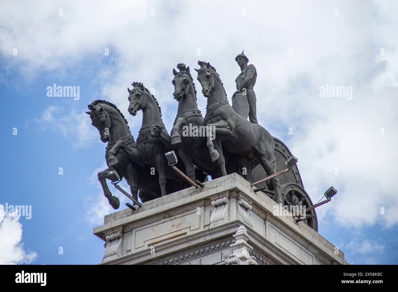 Escultura de piedra esculturas hi-res stock photography and images - Alamy