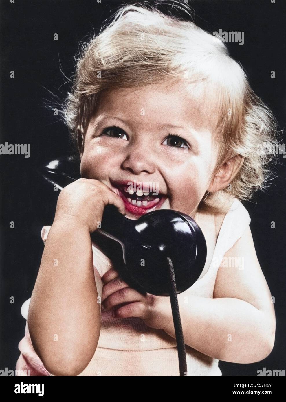 people, children, portrait - girls, little girl phoning, 1960s, ADDITIONAL-RIGHTS-CLEARANCE-INFO-NOT-AVAILABLE Stock Photo