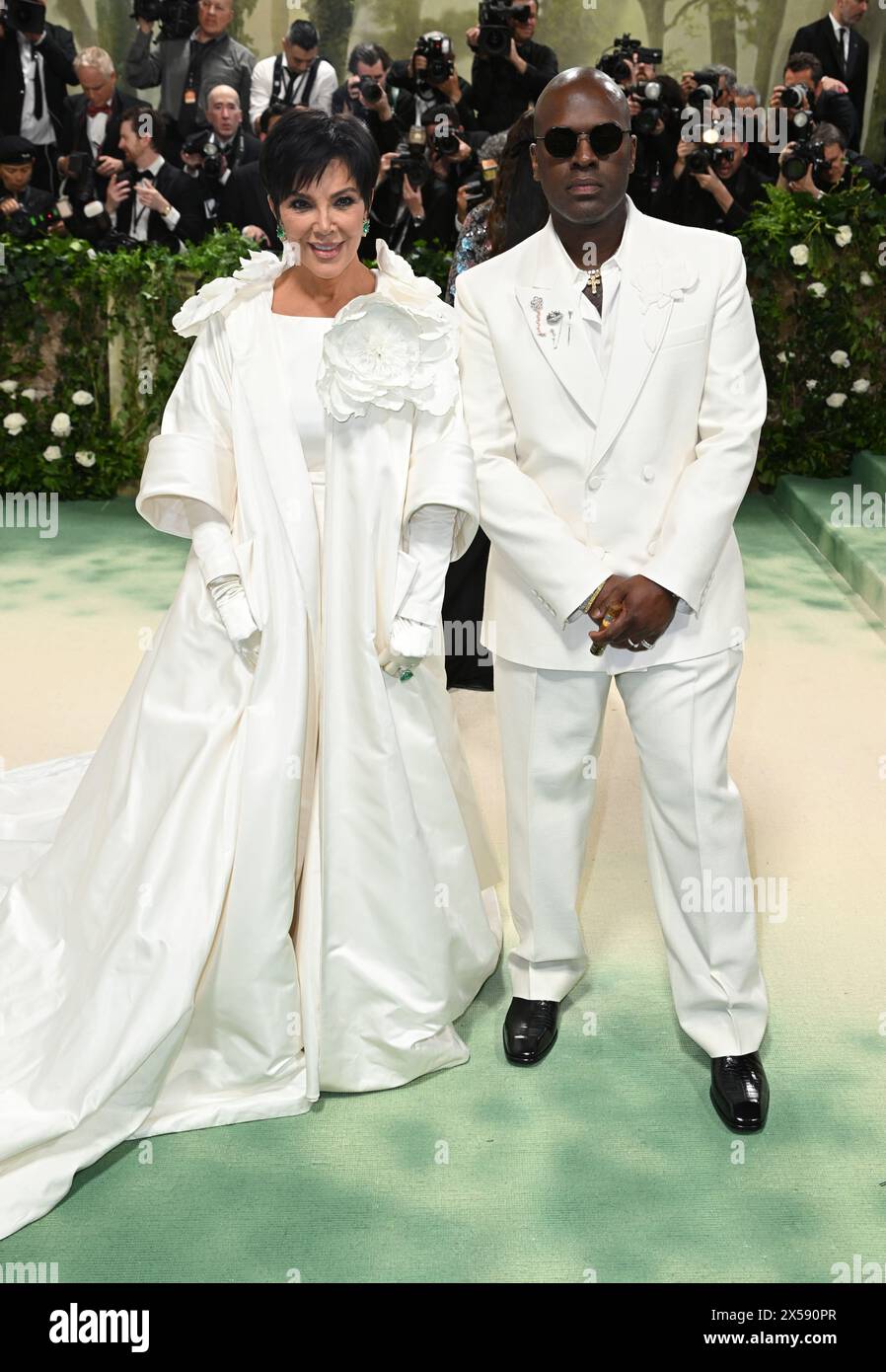 New York, USA. May 6th, 2024. Kris Jenner and Corey Gamble arriving at The Met Gala, Sleeping Beauties: Reawakening Fashion, The Metropolitan Museum o Stock Photo