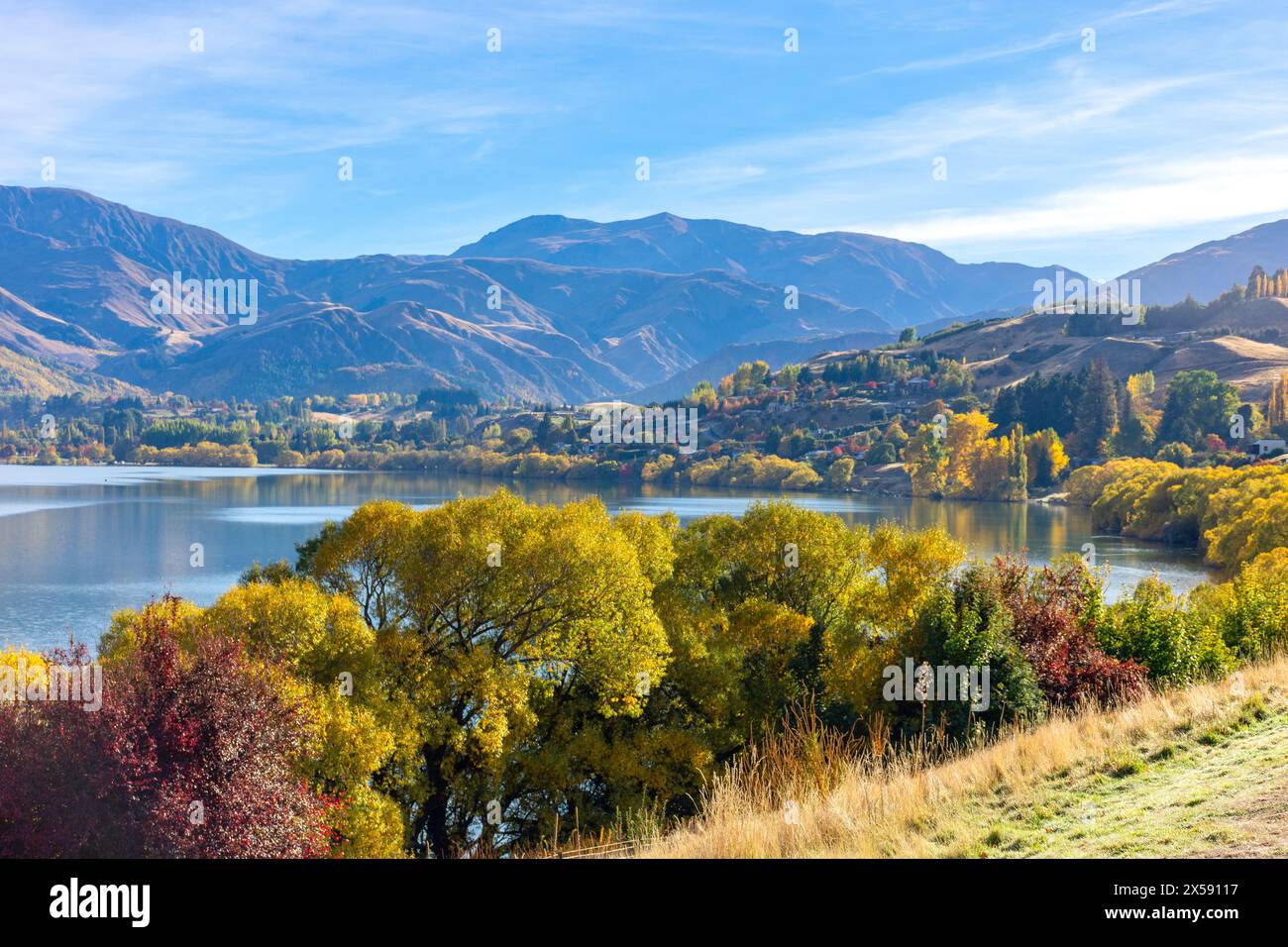 Queenstown in otago province hi-res stock photography and images - Alamy