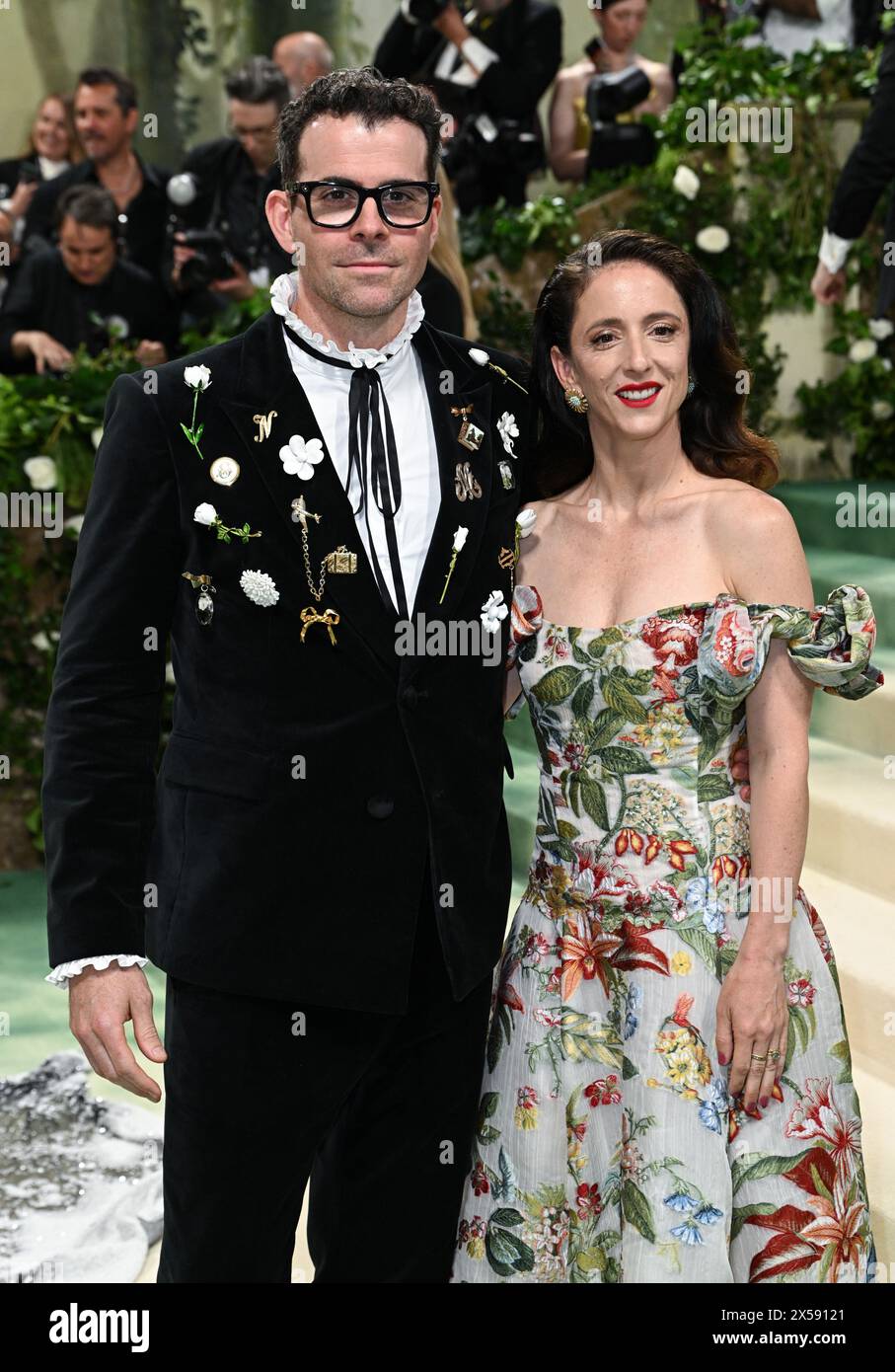 New York, USA. May 6th, 2024. Adam Mosseri and Monica Mosseri arriving at The Met Gala, Sleeping Beauties: Reawakening Fashion, The Metropolitan Museu Stock Photo