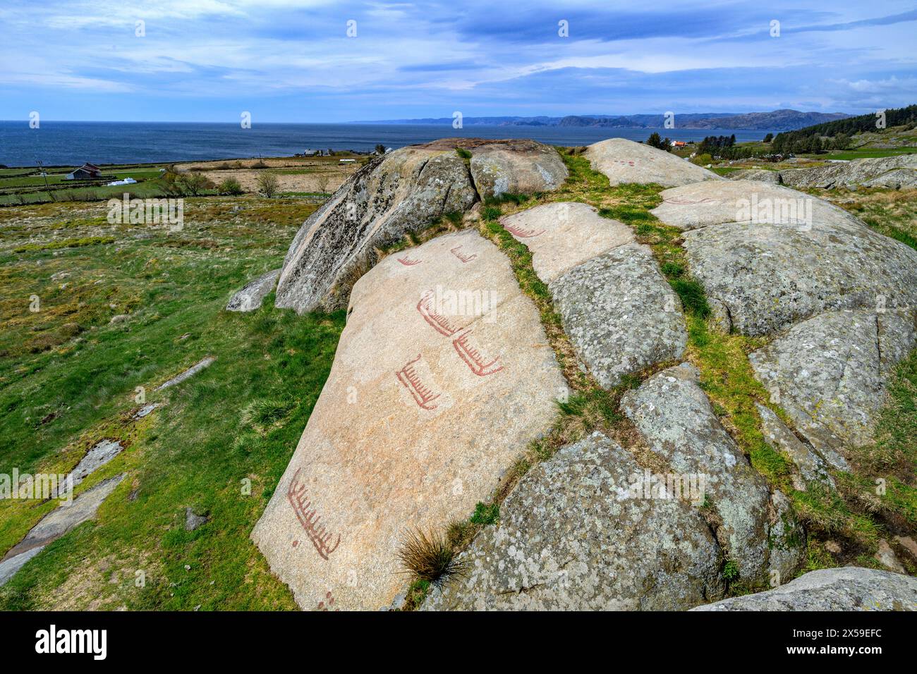 3000-year-old-rock-carvings-at-penne-lista-agder-southern-norway