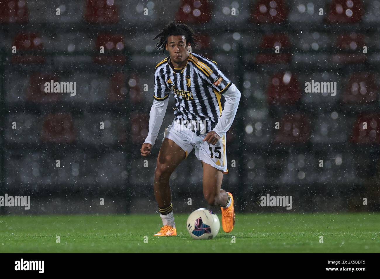 Torino, Italy. 7th May, 2024. Livano Shyron Liomar Comenencia of Juventus during the Serie C Play Off Round 1 match at Stadio Giuseppe Moccagatta - Alessandria, Torino. Picture credit should read: Jonathan Moscrop/Sportimage Credit: Sportimage Ltd/Alamy Live News Stock Photo