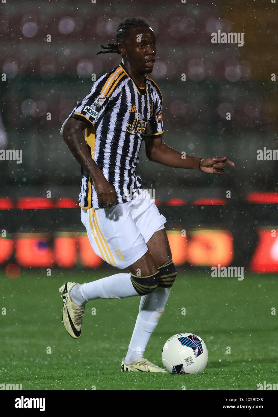 Torino, Italy. 7th May, 2024. Joseph Nonge Boende of Juventus during the Serie C Play Off Round 1 match at Stadio Giuseppe Moccagatta - Alessandria, Torino. Picture credit should read: Jonathan Moscrop/Sportimage Credit: Sportimage Ltd/Alamy Live News Stock Photo