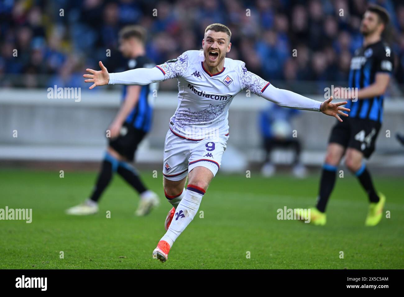 Lucas Beltran (Fiorentina) celebrates after scoring his team's first goal during the UEFA Europa Conference League match between Club Brugge 1-1 Fiorentina at Jan Breydel Stadium on May 8, 2024 in Bruges, Belgium. Credit: Maurizio Borsari/AFLO/Alamy Live News Stock Photo