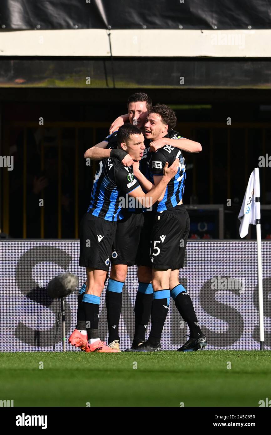 Maxim De Cuyper (Club Brugge) celebrates after scoring his team's first goal during the UEFA Europa Conference League match between Club Brugge 1-1 Fiorentina at Jan Breydel Stadium on May 8, 2024 in Bruges, Belgium. Credit: Maurizio Borsari/AFLO/Alamy Live News Stock Photo