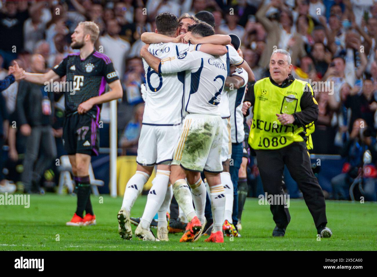 Madrid, Madrid, Spain. 8th May, 2024. MADRID, SPAIN - MAY 8: Real Madrid players with Luka Modric (C) seen celebrating the victory at the end of the UEFA Champions League semi-final second leg match between Real Madrid and FC Bayern Munchen at Estadio Santiago Bernabeu on May 8, 2024 in Madrid, Spain. (Credit Image: © Alberto Gardin/ZUMA Press Wire) EDITORIAL USAGE ONLY! Not for Commercial USAGE! Stock Photo