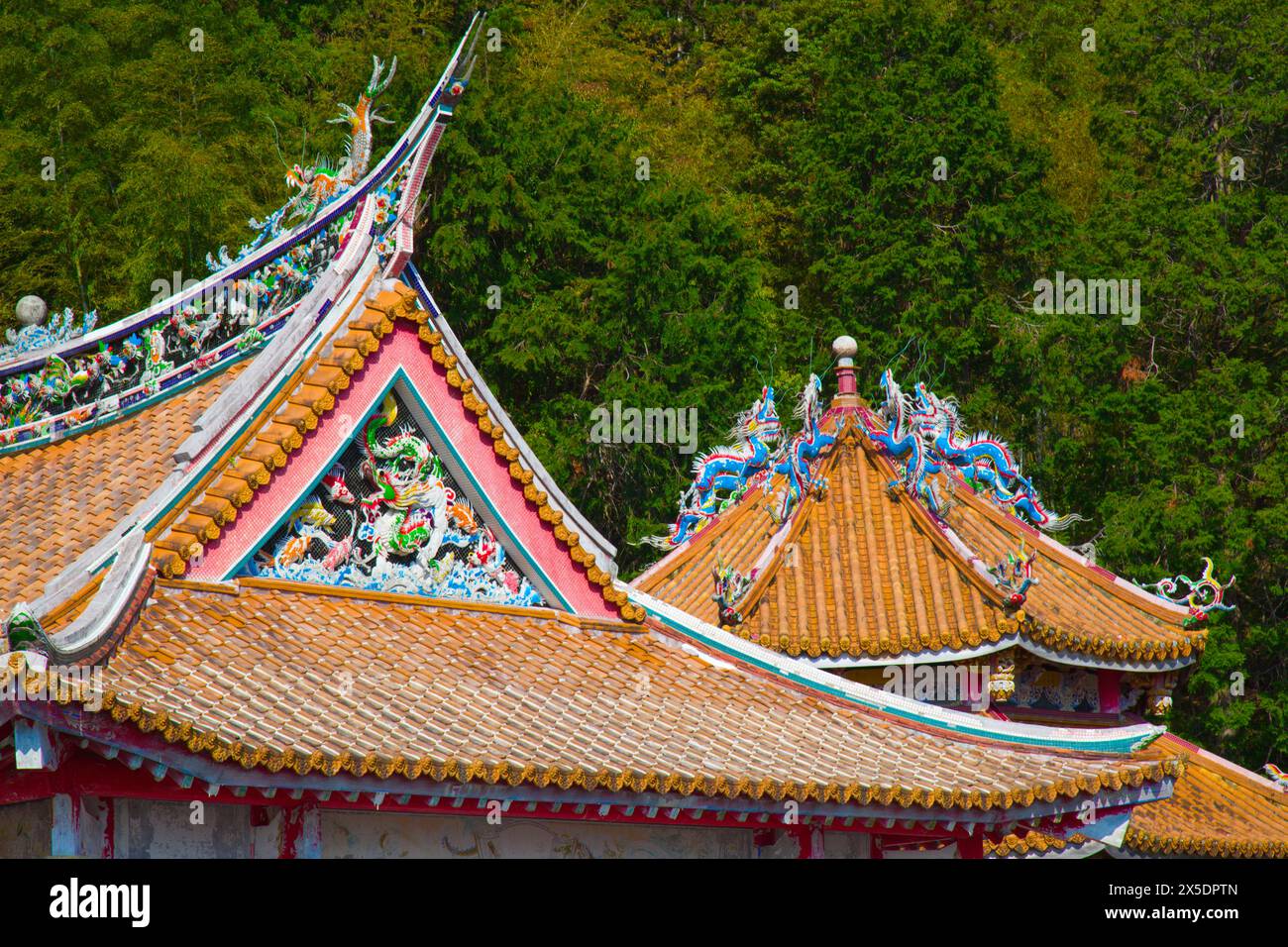 Japan, Kumano Kodo, Temple roof, Stock Photo