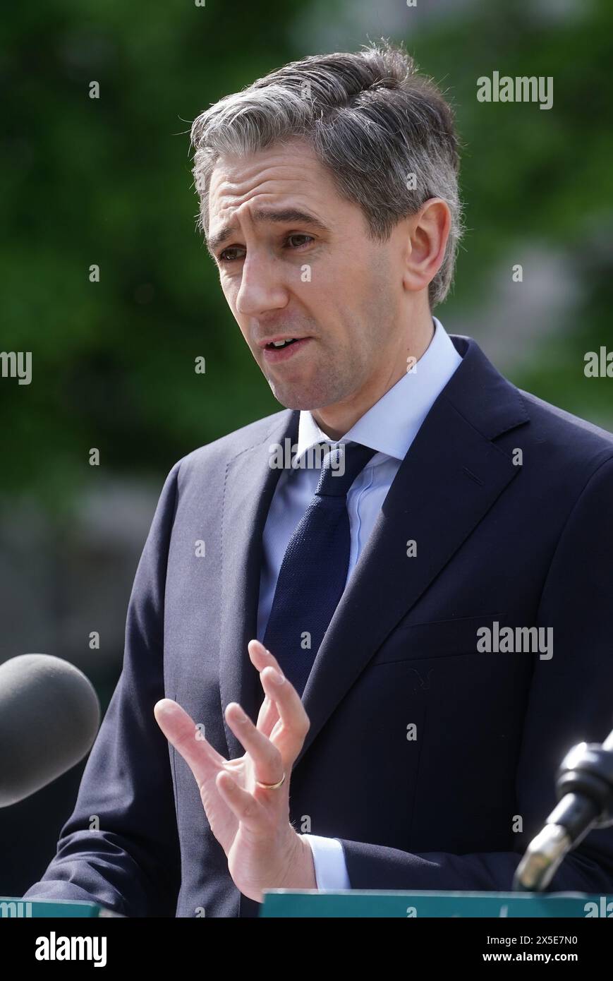 Taoiseach Simon Harris speaking to the media at Government Buildings