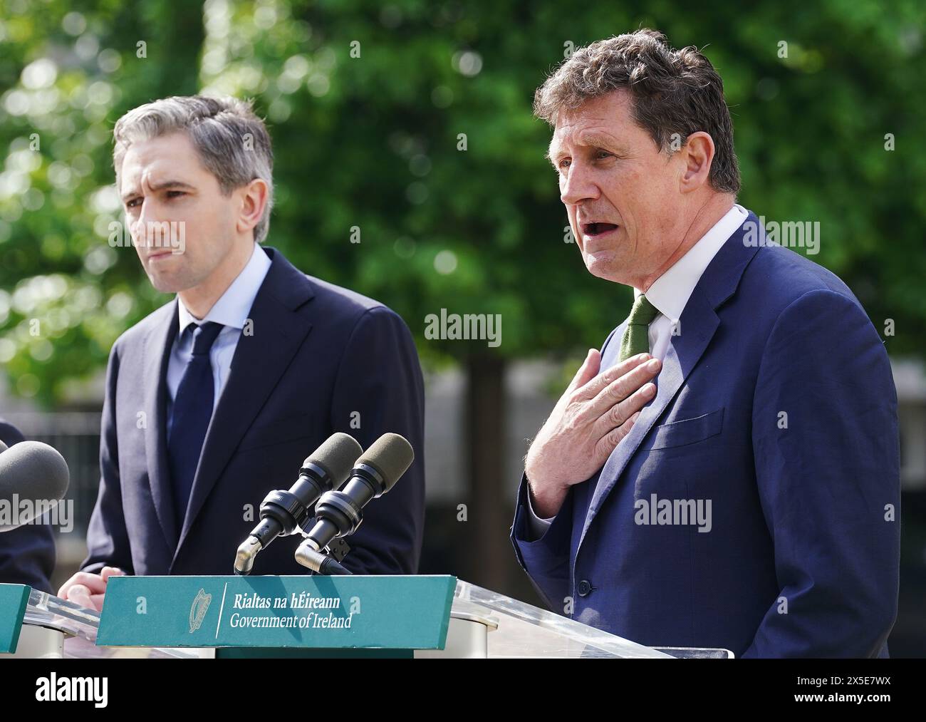 Minister for Environment, Climate, Communications and Transport Eamon Ryan (left) and Taoiseach Simon Harris speaking to the media at Government Buildings, Dublin, during an announcement of the Government’s new Dublin City Taskforce. This follows an early morning operation to remove tents which have been pitched by asylum seekers along a stretch of the Grand Canal, Dublin. The asylum claimants moved into the area after another makeshift migrant camp surrounding the International Protection Office (IPO) on Mount Street, Dublin, was dismantled in multi-agency operation last week. Picture date: T Stock Photo