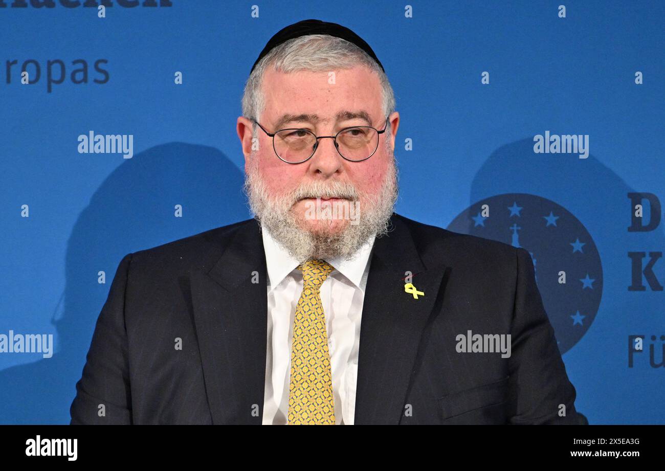 09 May 2024, North RhineWestphalia, Aachen Chief Rabbi Pinchas