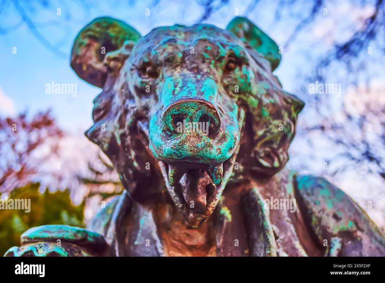 BUDAPEST, HUNGARY - MARCH 3, 2022: The bronze sculpture by Gyula Maugsch with Zsigmond Sebok's fairy tale character - the Bear, Budapest, Hungary Stock Photo