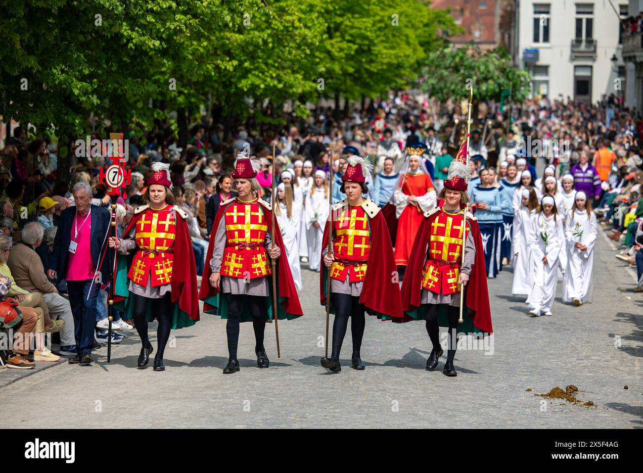 Brugge, Belgium. 09th May, 2024. volunteers are dressed up as historical people during the Holy Blood Procession (Heilige Bloedprocessie - Procession Saint-Sang) event, on Thursday 09 May 2024 in Brugge. During the procession, the relic of the Holy blood is carried from the Holy blood basilica to the Holy Saviour cathedral through the city center of Bruges. BELGA PHOTO KURT DESPLENTER Credit: Belga News Agency/Alamy Live News Stock Photo