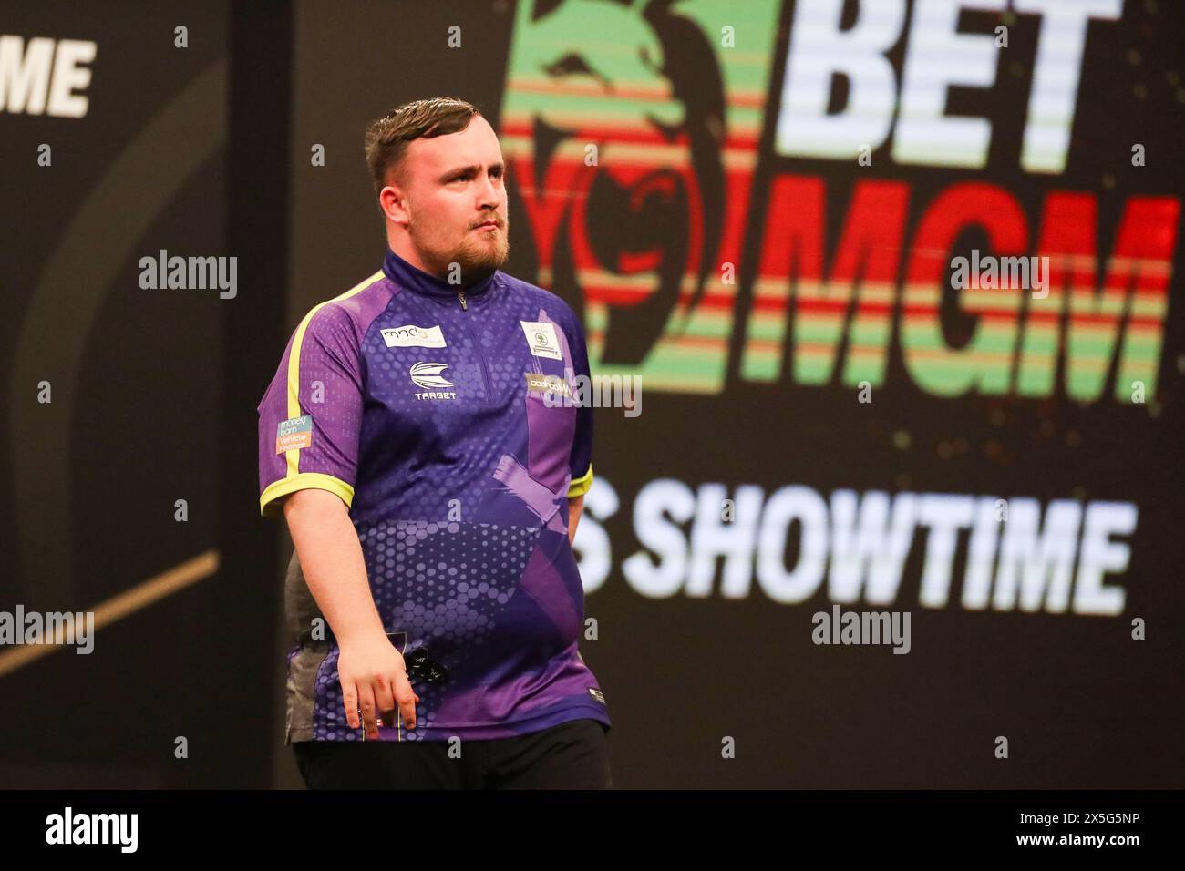 Leeds, UK. 09th May, 2024. Luke Littler reacts fans during the 2024