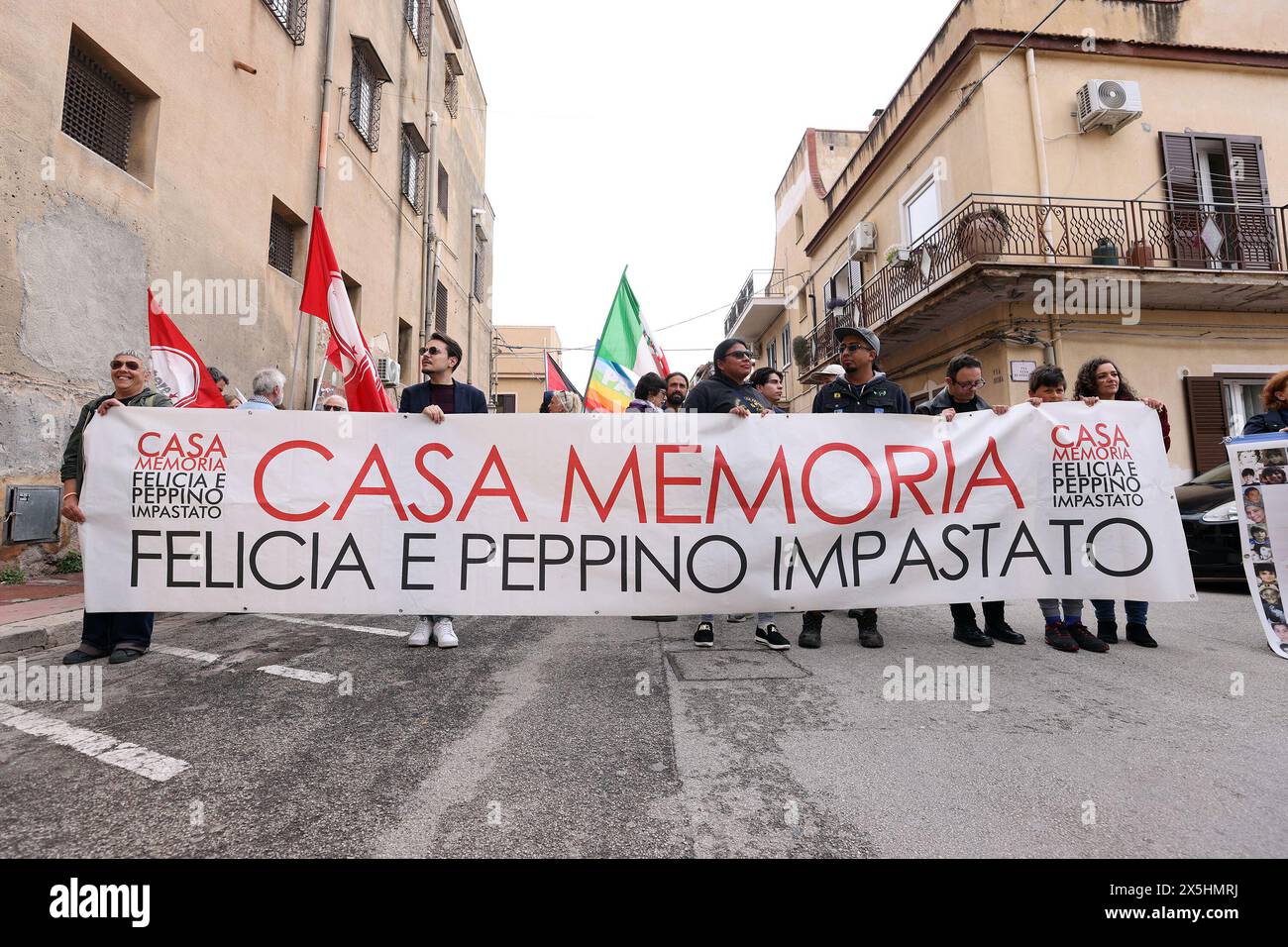 in the photo the procession for Peppino Impastato left from Terrasini to Cinisi to arrive at the Felicia and Peppino Impastato memorial house Stock Photo