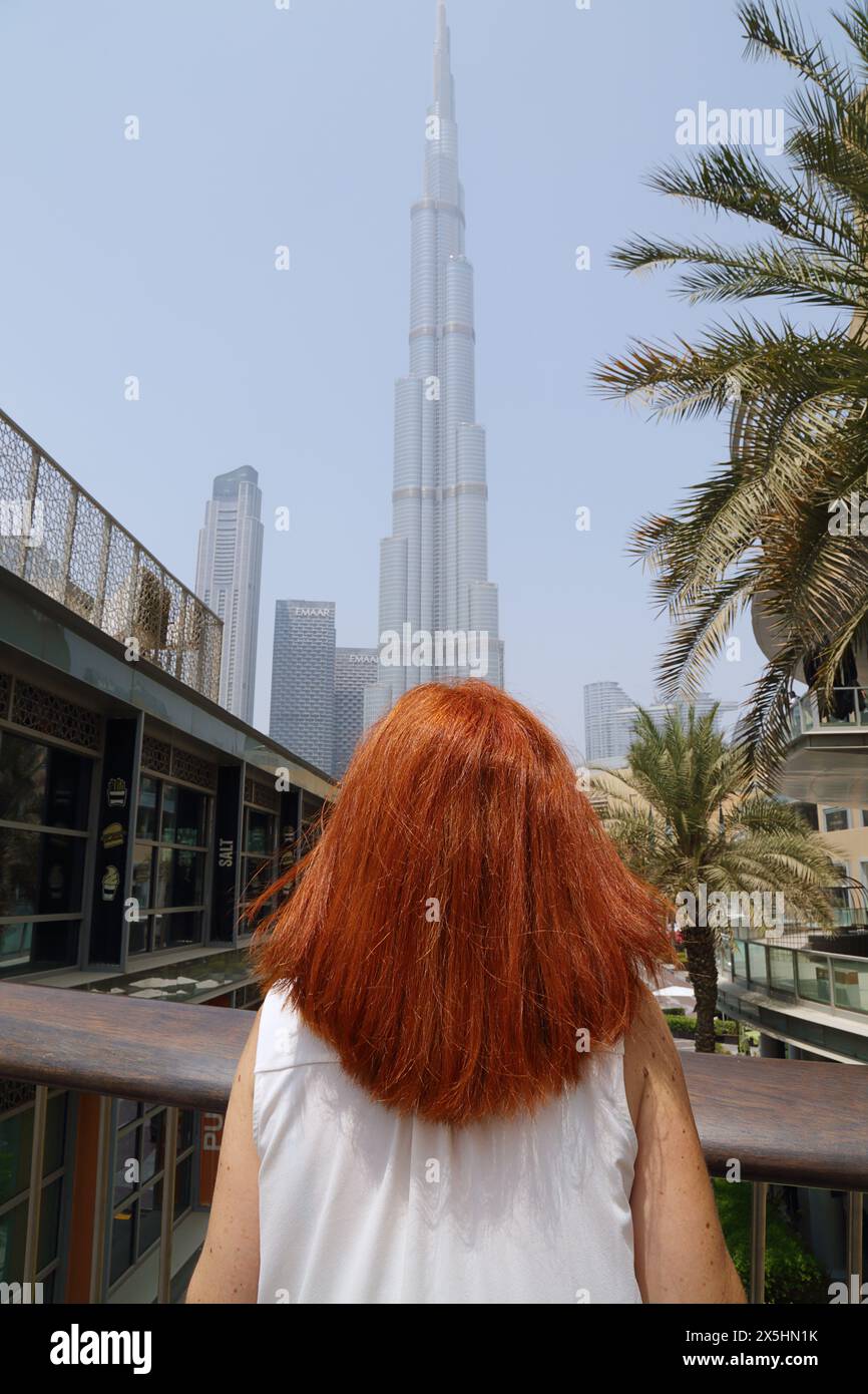 Woman view downtown dubai hi-res stock photography and images - Alamy